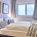 Holiday home Eilun 8, Strandstrasse