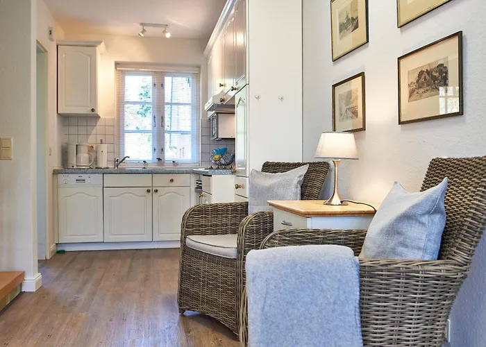 Vakantiehuis Eilun 8, Strandstrasse *