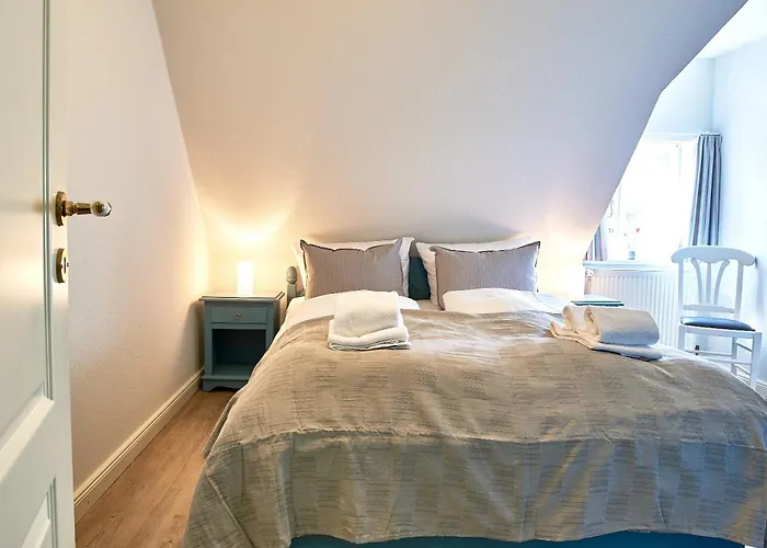 Eilun 8, Strandstrasse